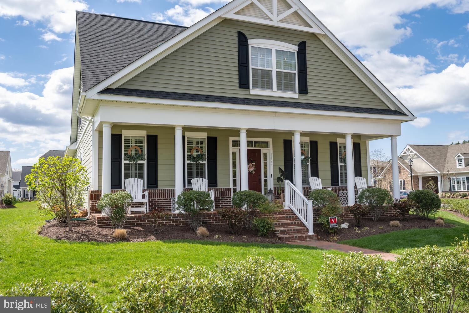 8127 EASTON VILLAGE DRIVE