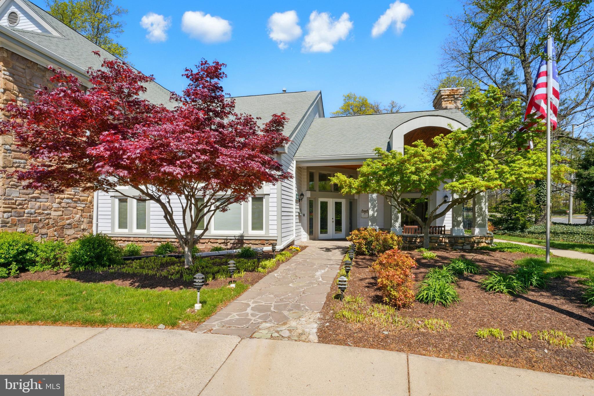 STONECROFT CONDO - Residential