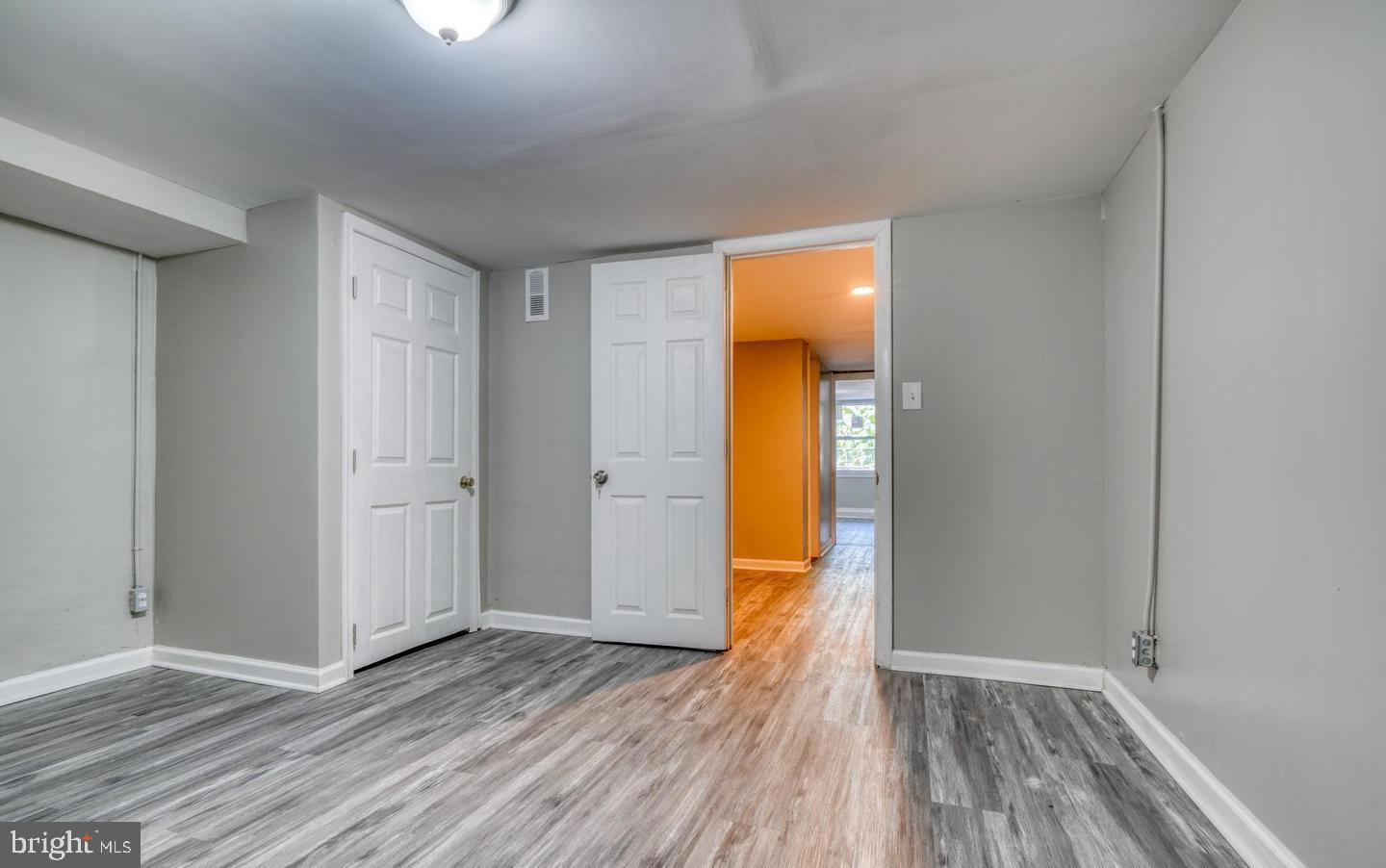 MCELDERRY PARK - Residential Lease