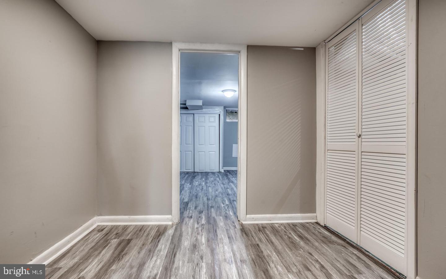 MCELDERRY PARK - Residential Lease
