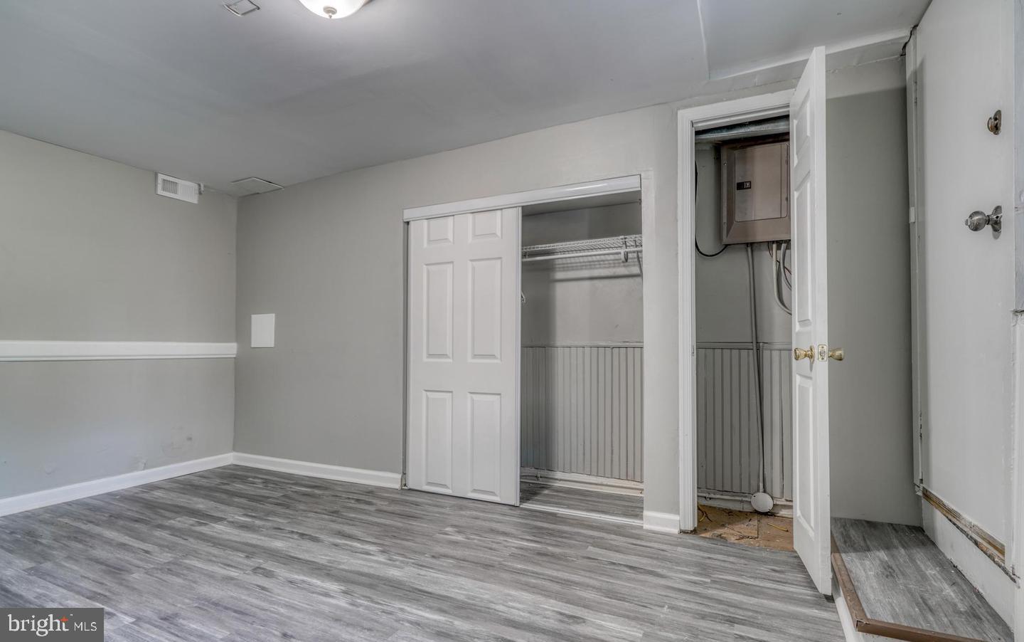 MCELDERRY PARK - Residential Lease