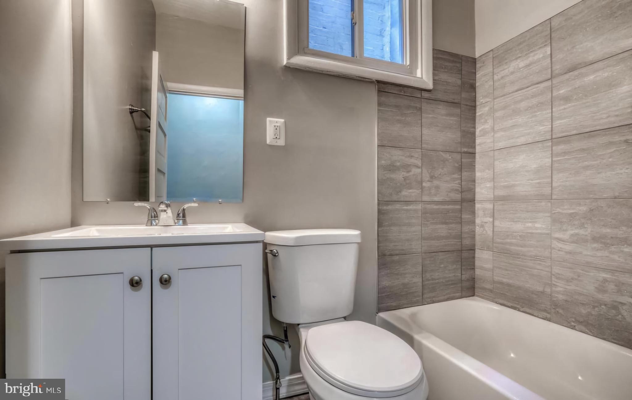 MCELDERRY PARK - Residential Lease