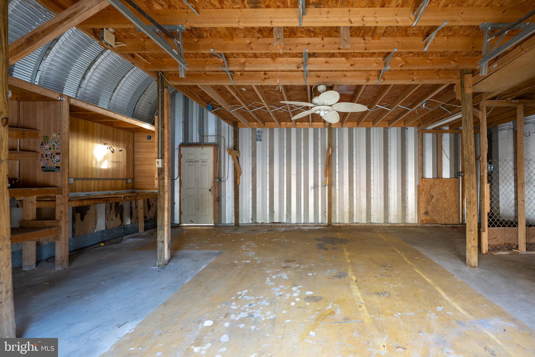 CAROLINE PINES - Residential