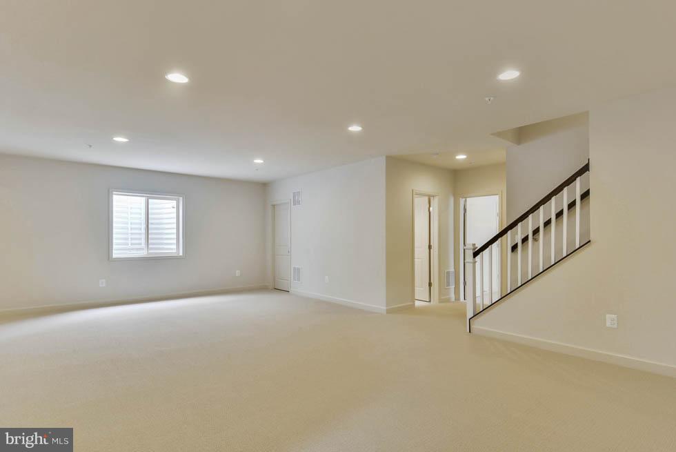 LANDSDALE - Residential