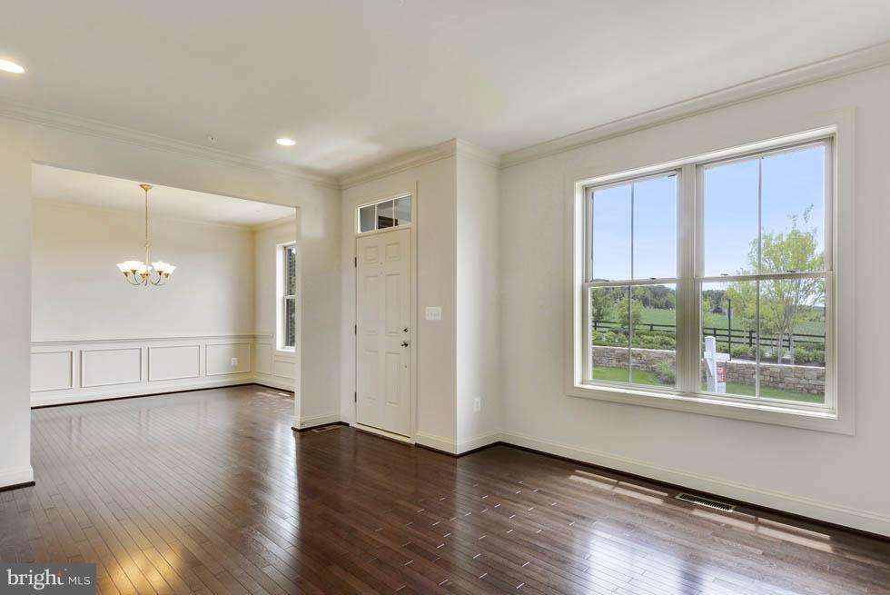 LANDSDALE - Residential