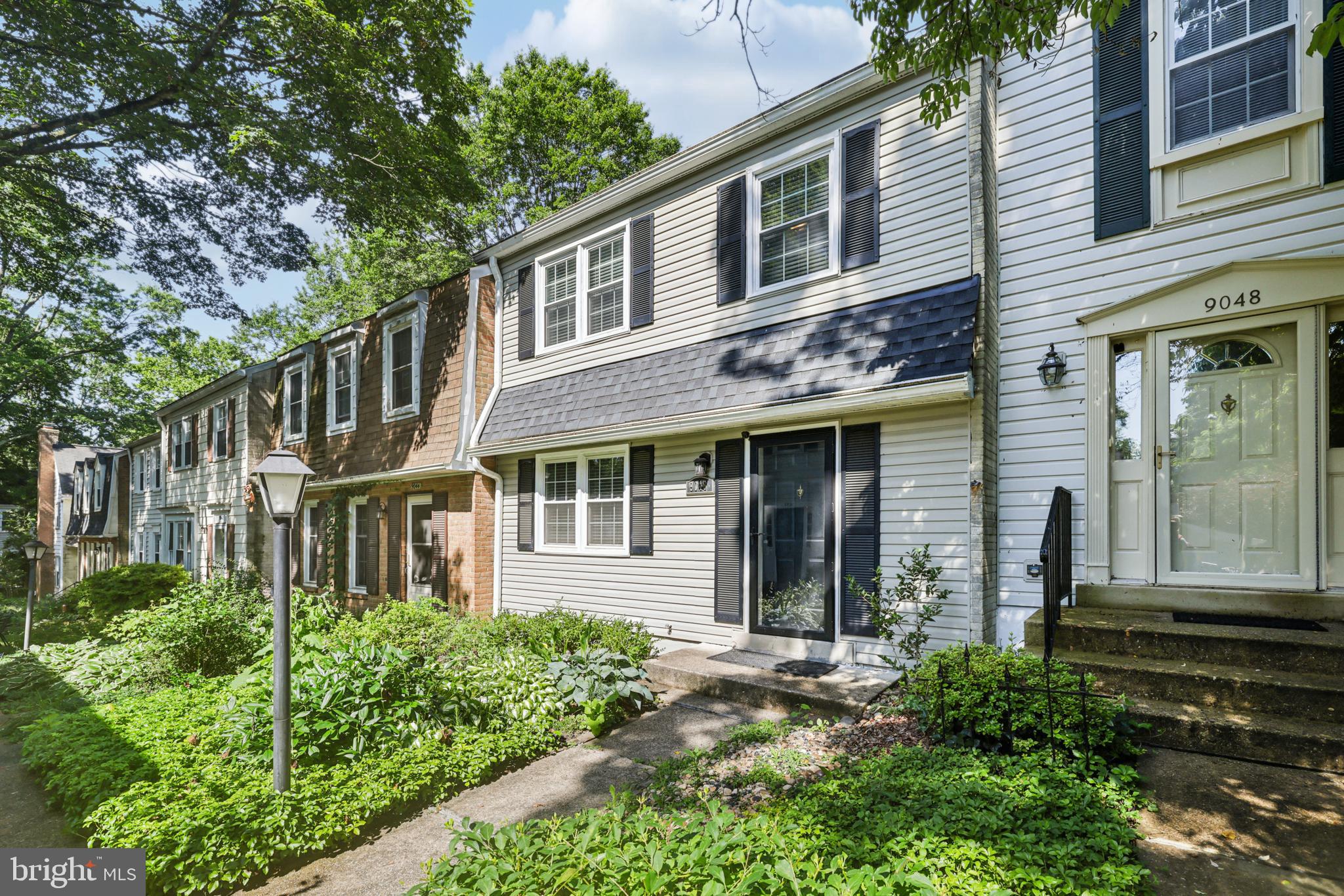 9046 QUEEN MARIA COURT