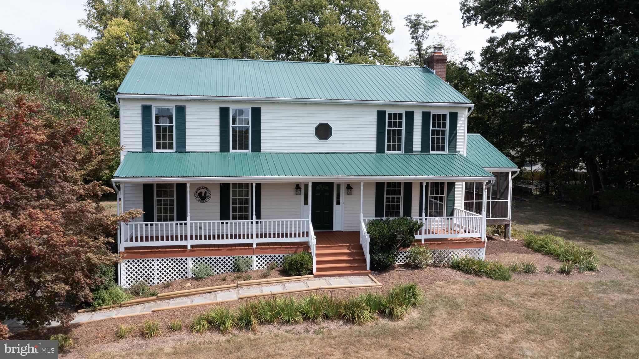 LOVETTSVILLE - Residential