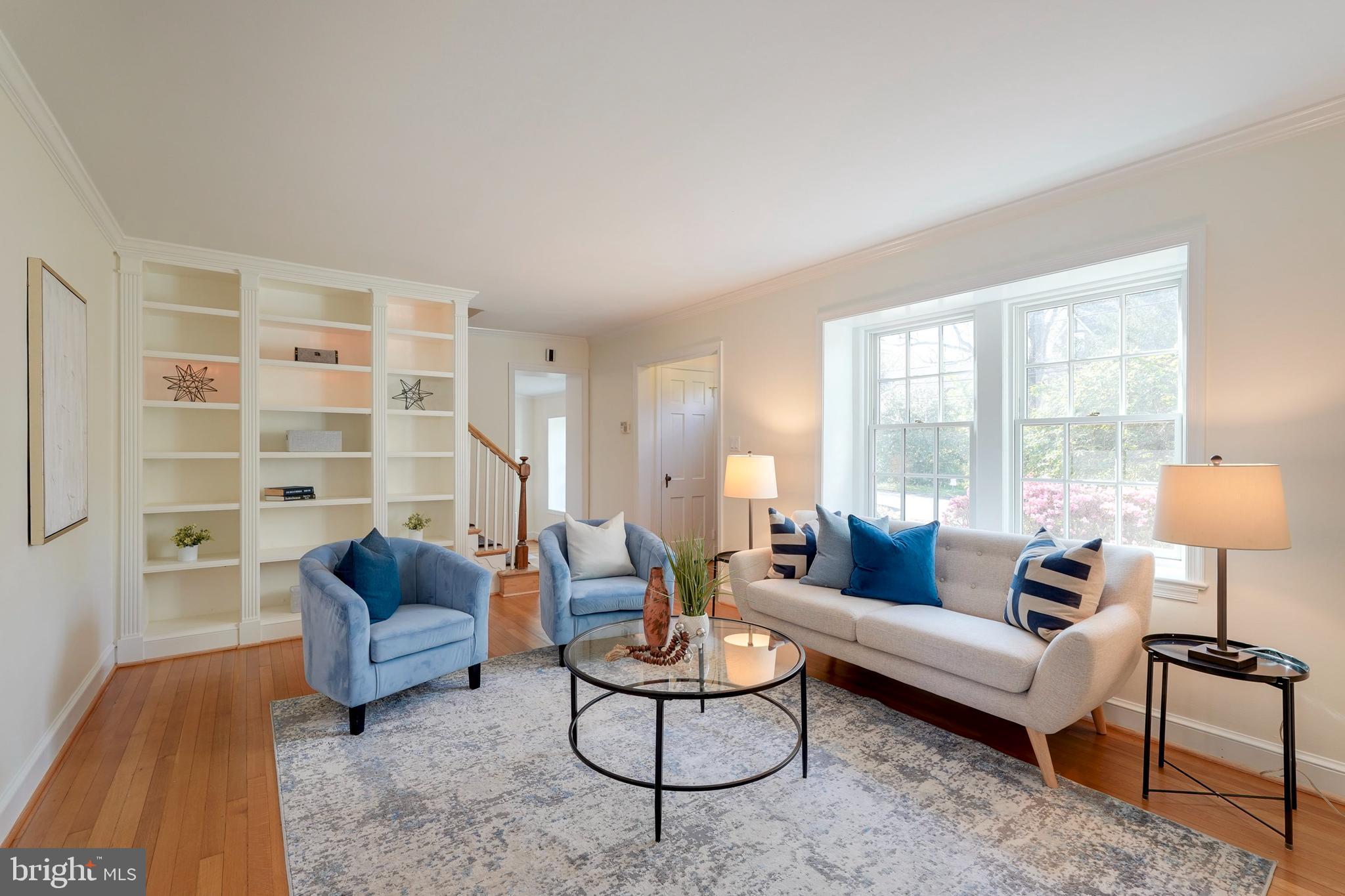 GREENWICH FOREST - Residential