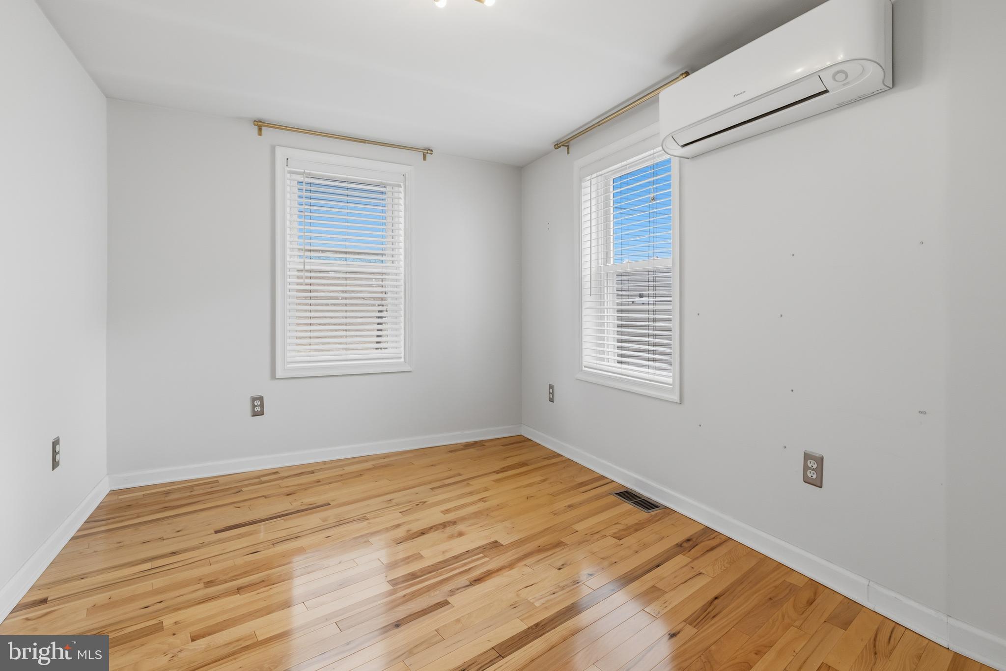 FISHTOWN - Residential Lease