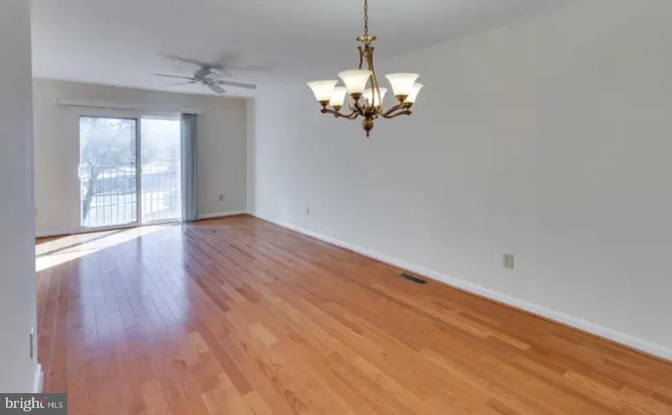 TYSONS COURT - Residential Lease