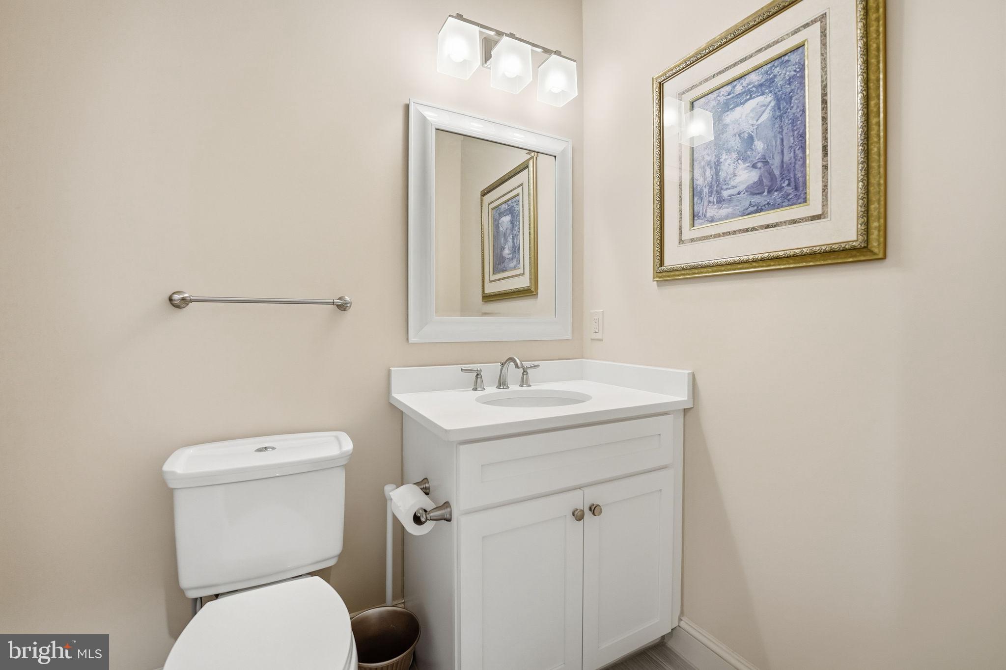 VIENNA WOODS - Residential