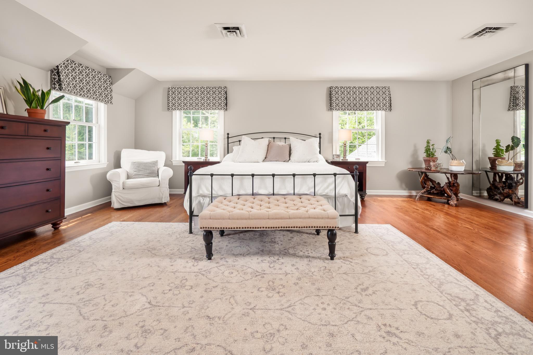 SAUCON VALLEY ESTATE - Residential