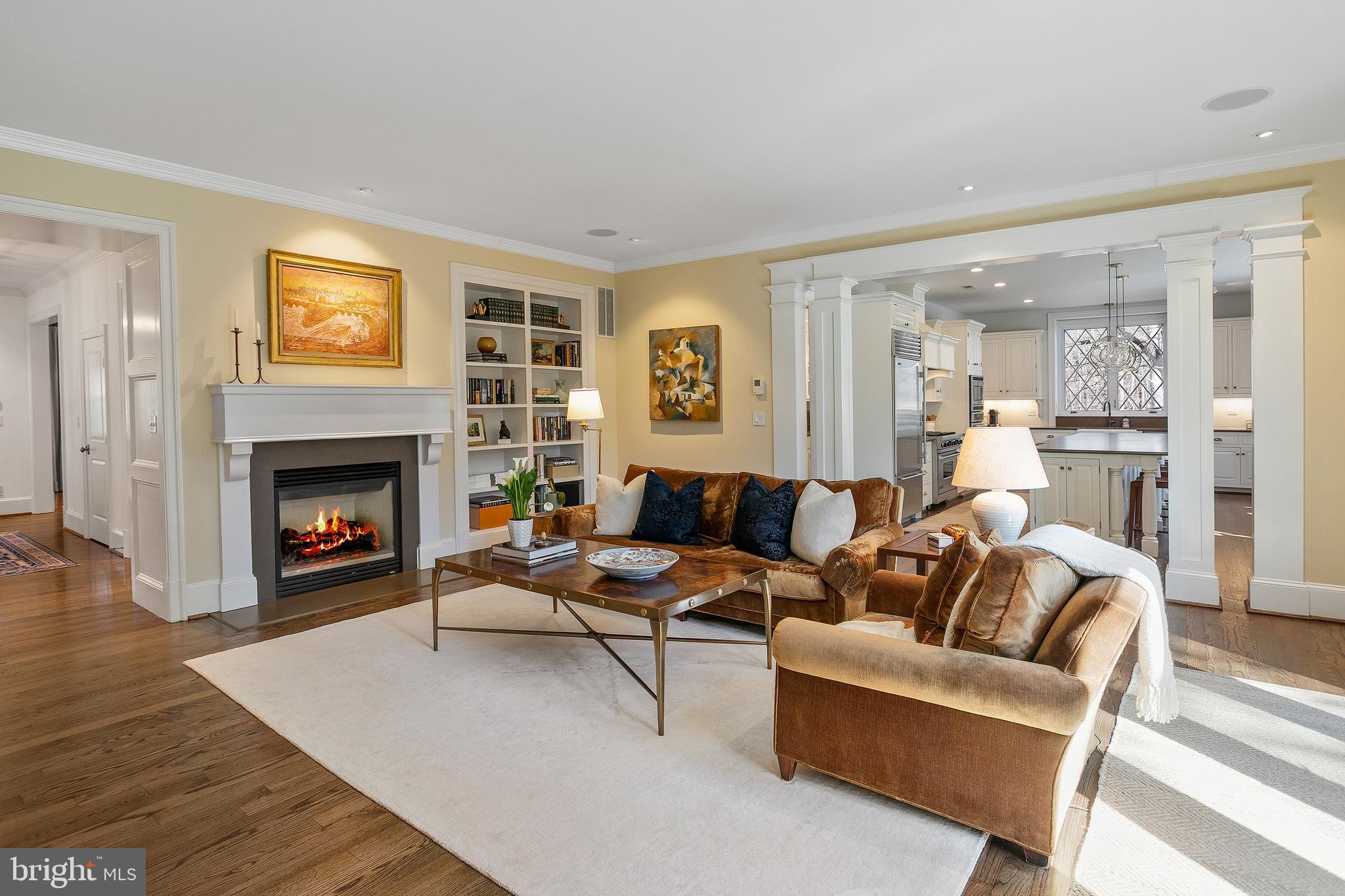FOREST HILLS - Residential