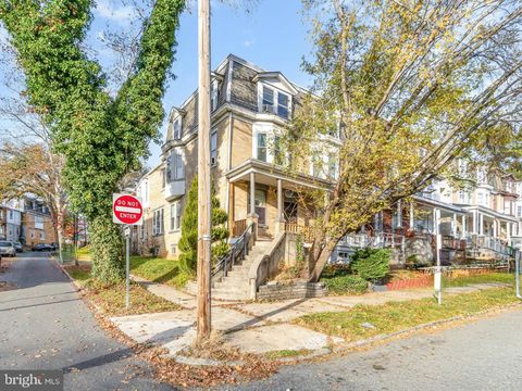 1820 REGINA STREET HARRISBURG PA 17103