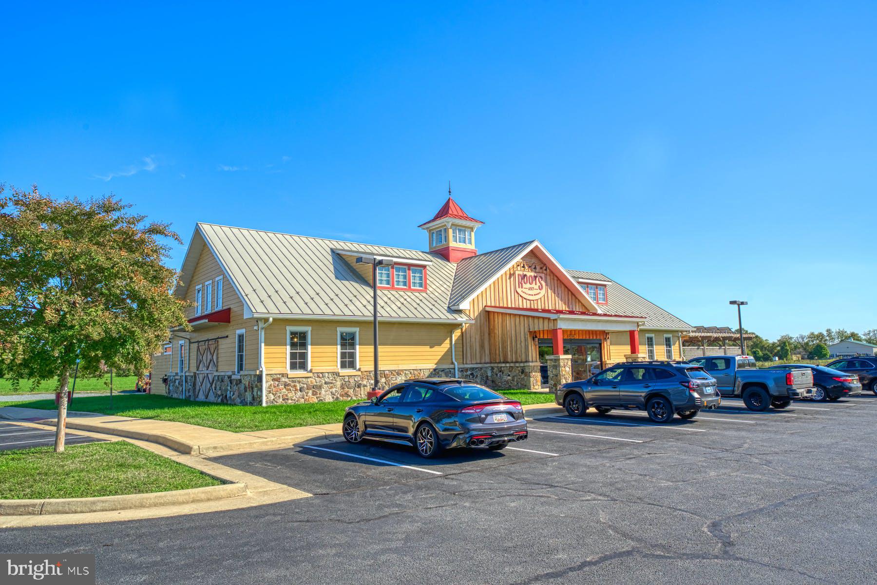 LEE'S CROSSING - Residential