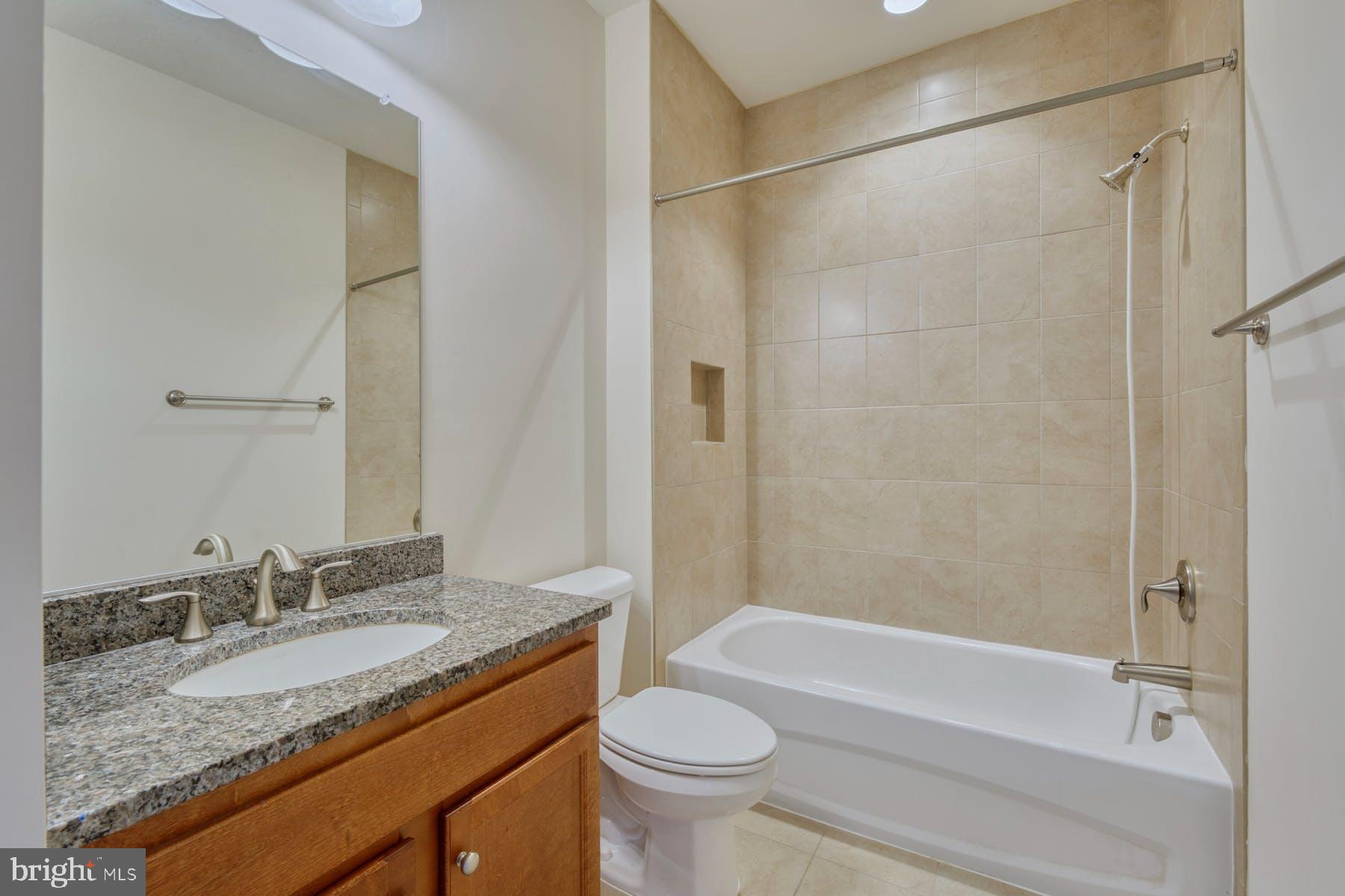 LEE'S CROSSING - Residential