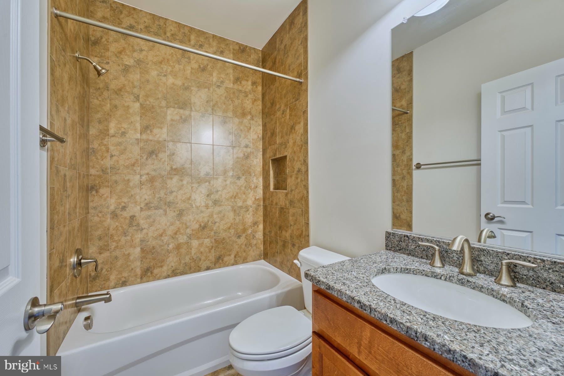 LEE'S CROSSING - Residential