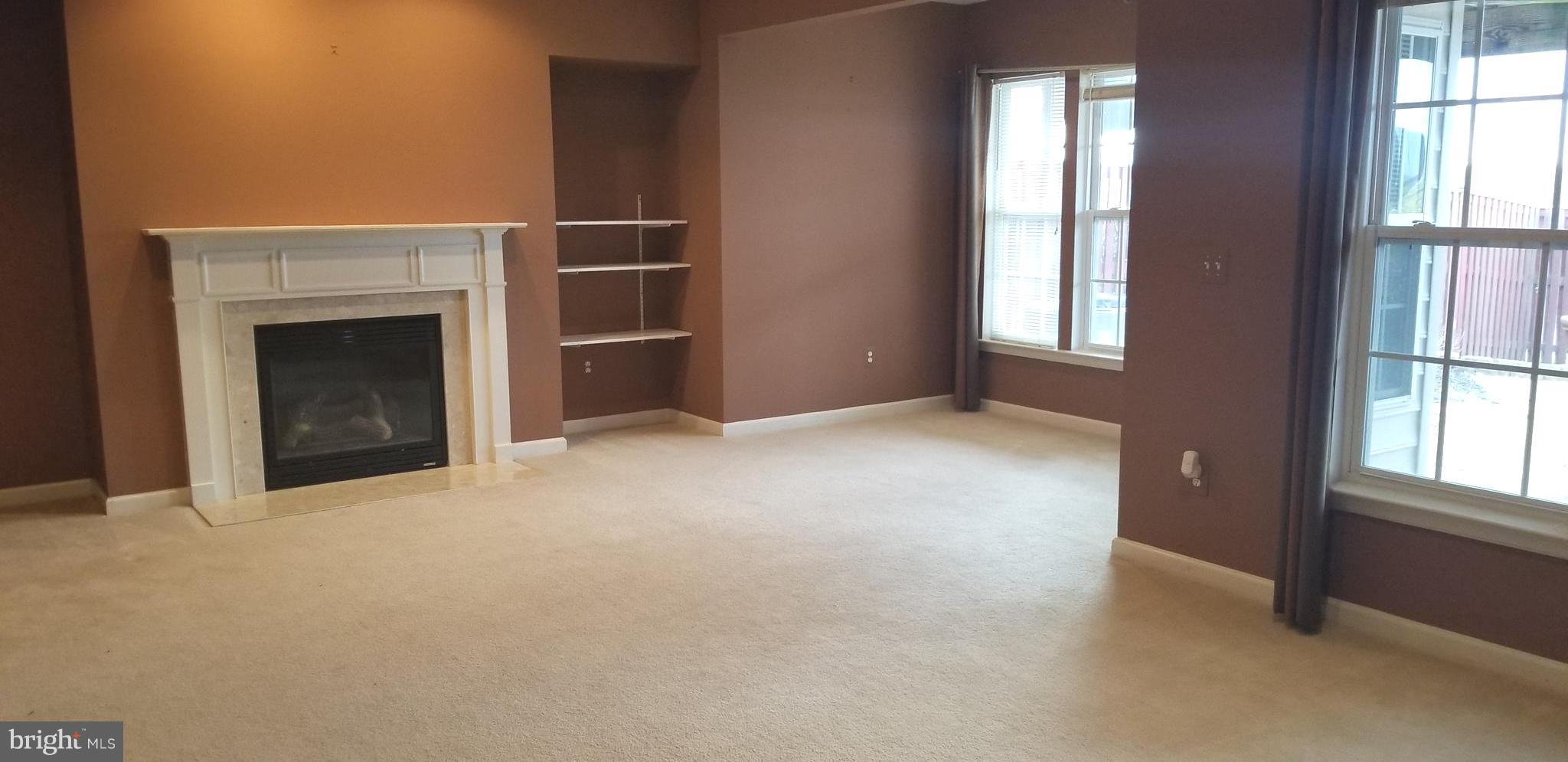 COTON COMMONS - Residential Lease