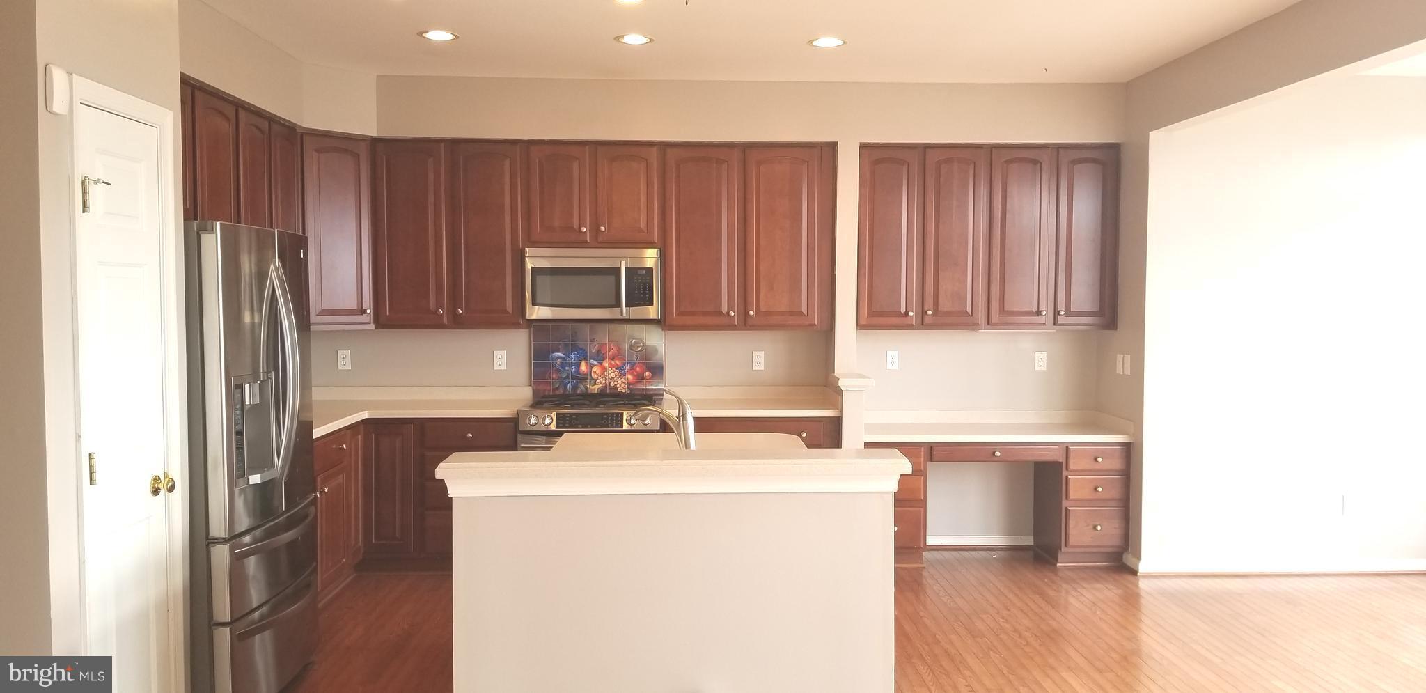 COTON COMMONS - Residential Lease