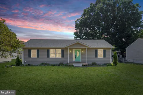 234 Holly Way, Colonial Beach, VA 22443 - #: VAWE2011320