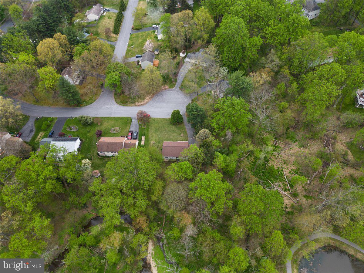 FONT HILL MANOR - Residential