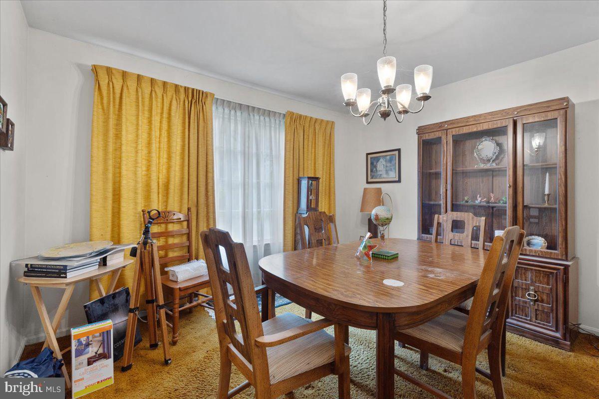 FONT HILL MANOR - Residential