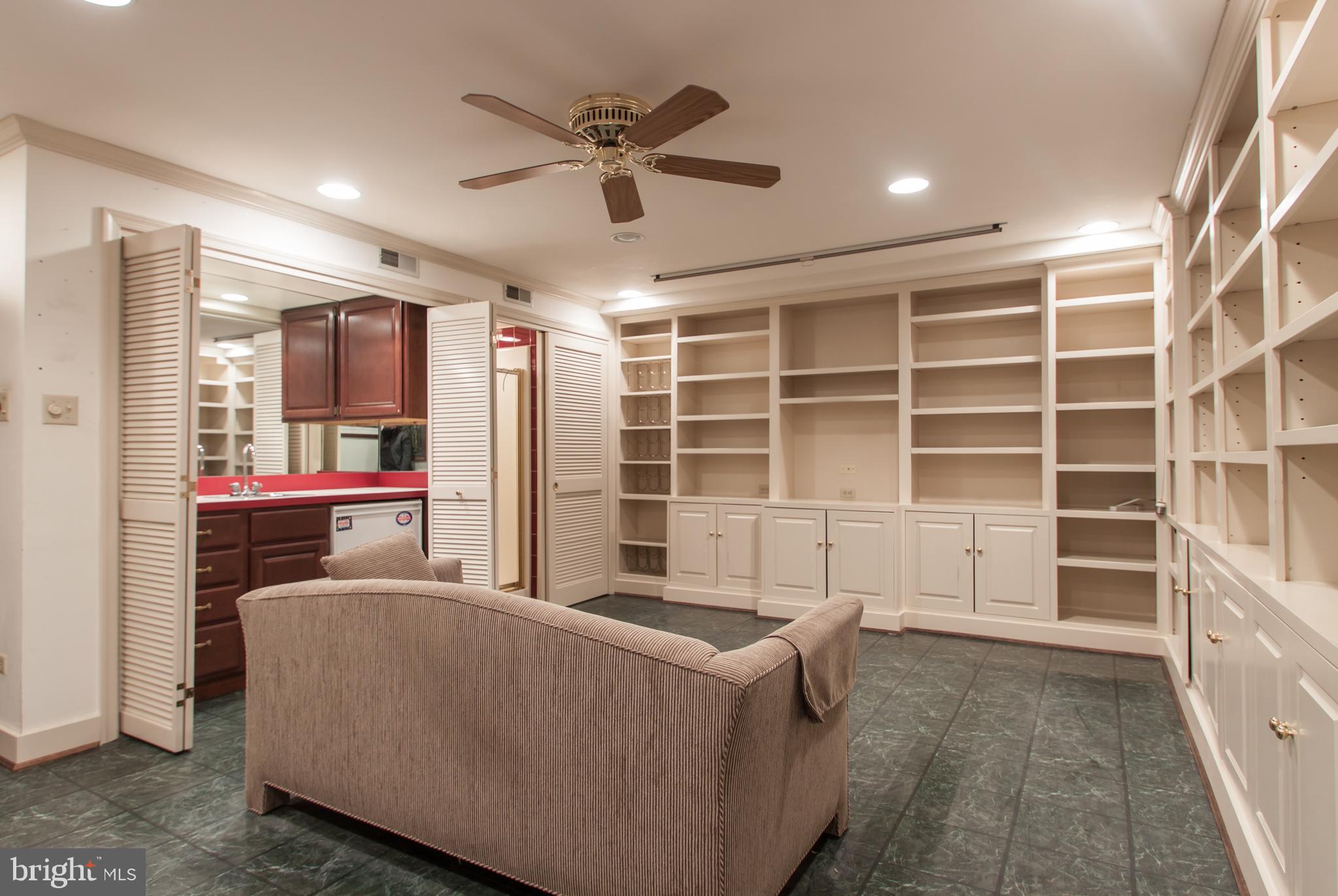 BRANDT TOWNHOUSE - Residential