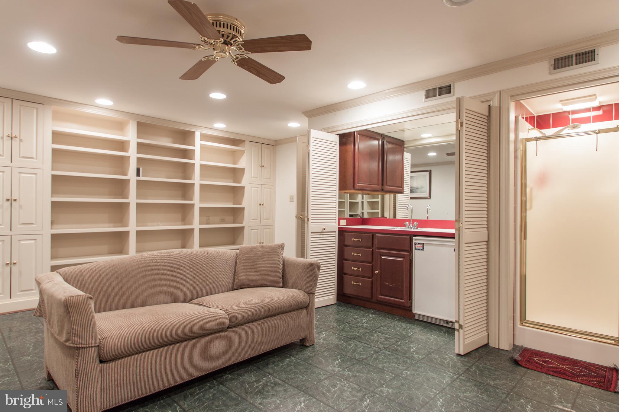 BRANDT TOWNHOUSE - Residential