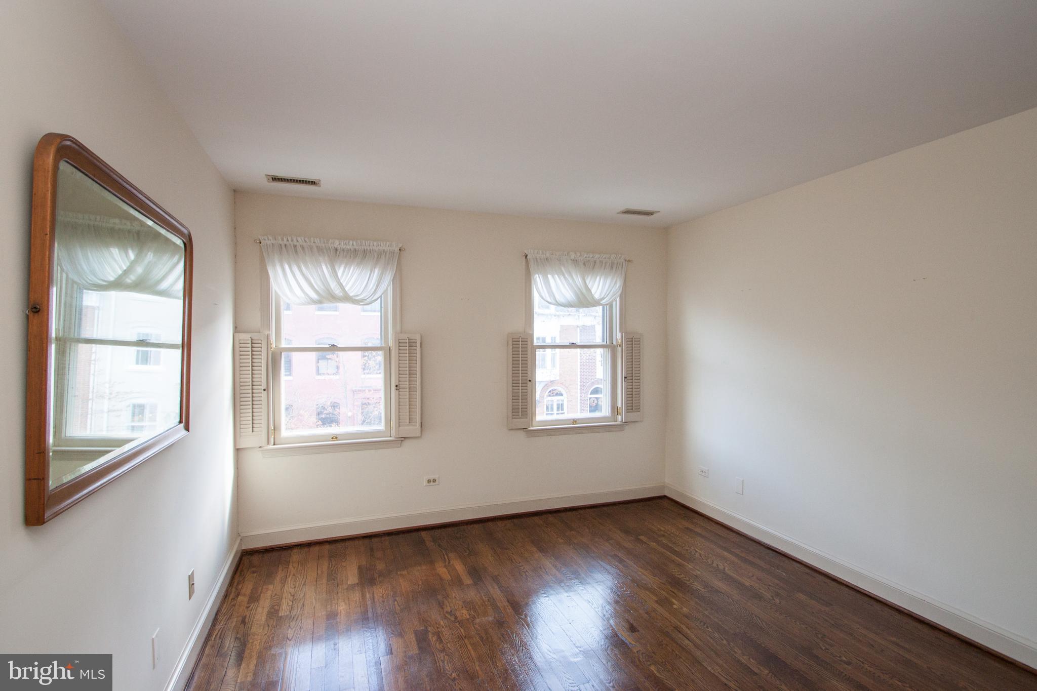 BRANDT TOWNHOUSE - Residential