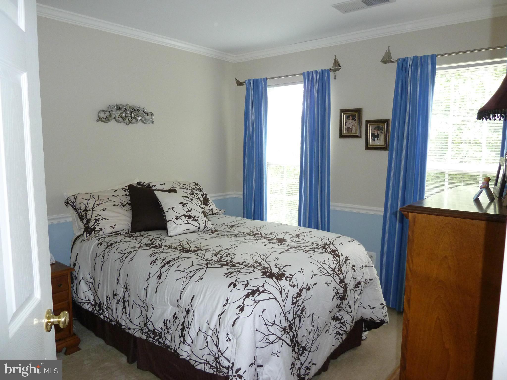 THE VILLAGES AT BRISTOL - Residential Lease