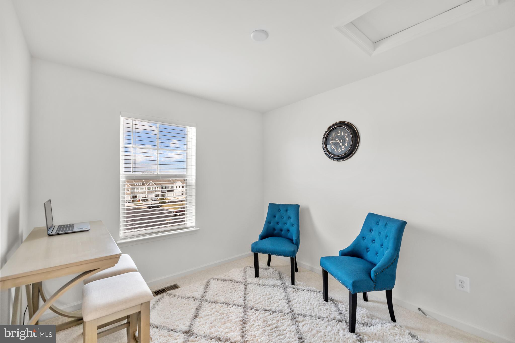 RIVERSIDE - Residential