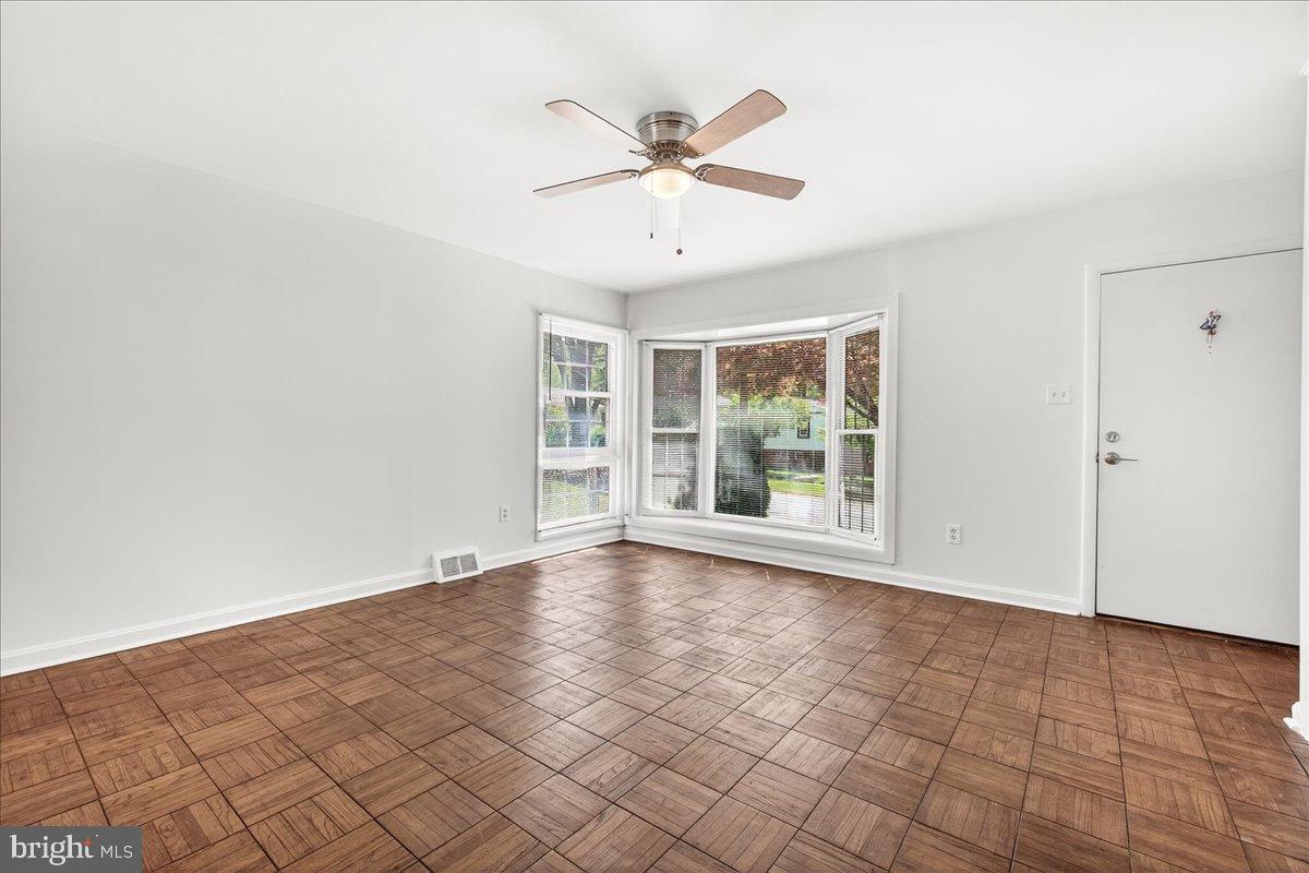 BROOKHAVEN - Residential