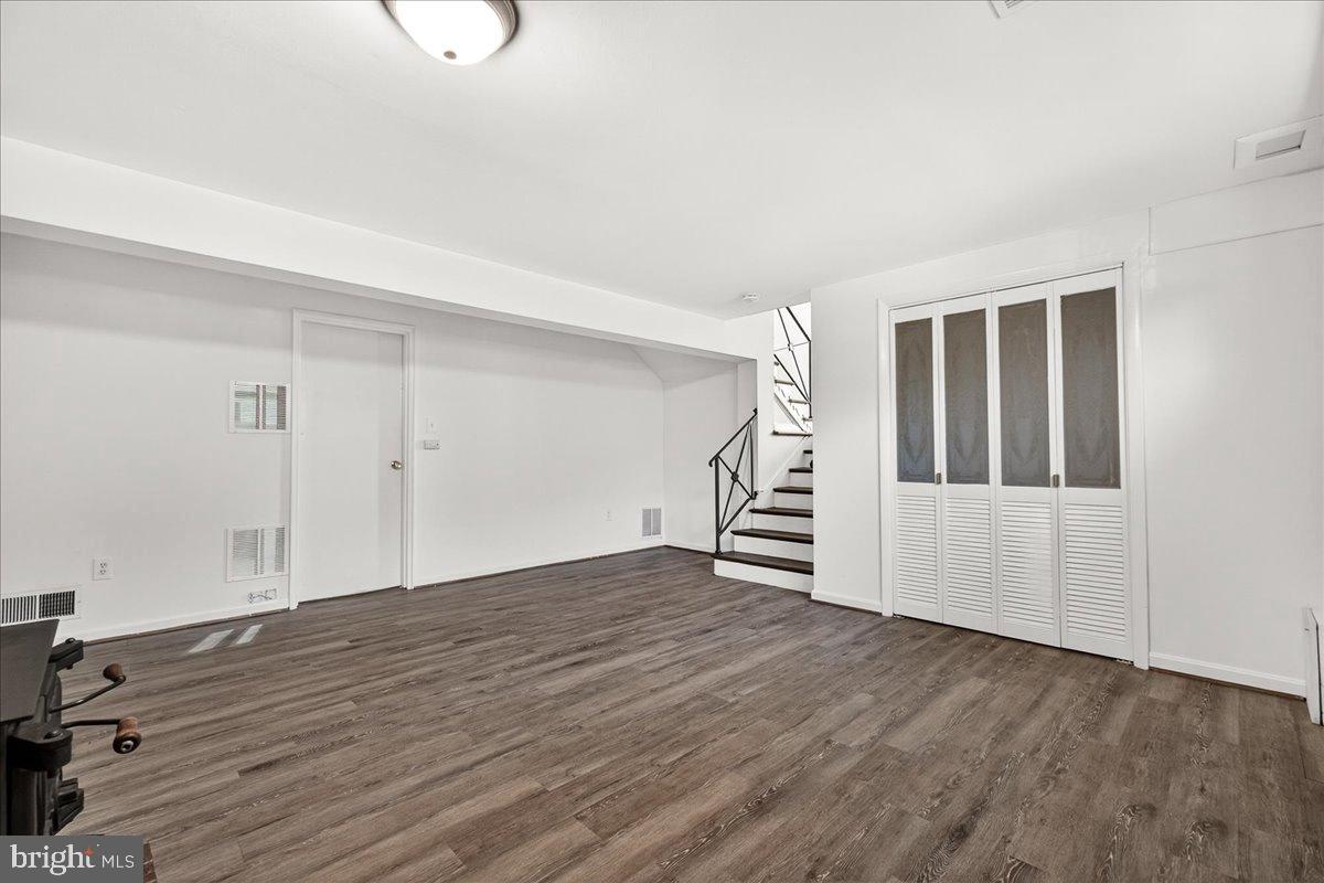 BROOKHAVEN - Residential
