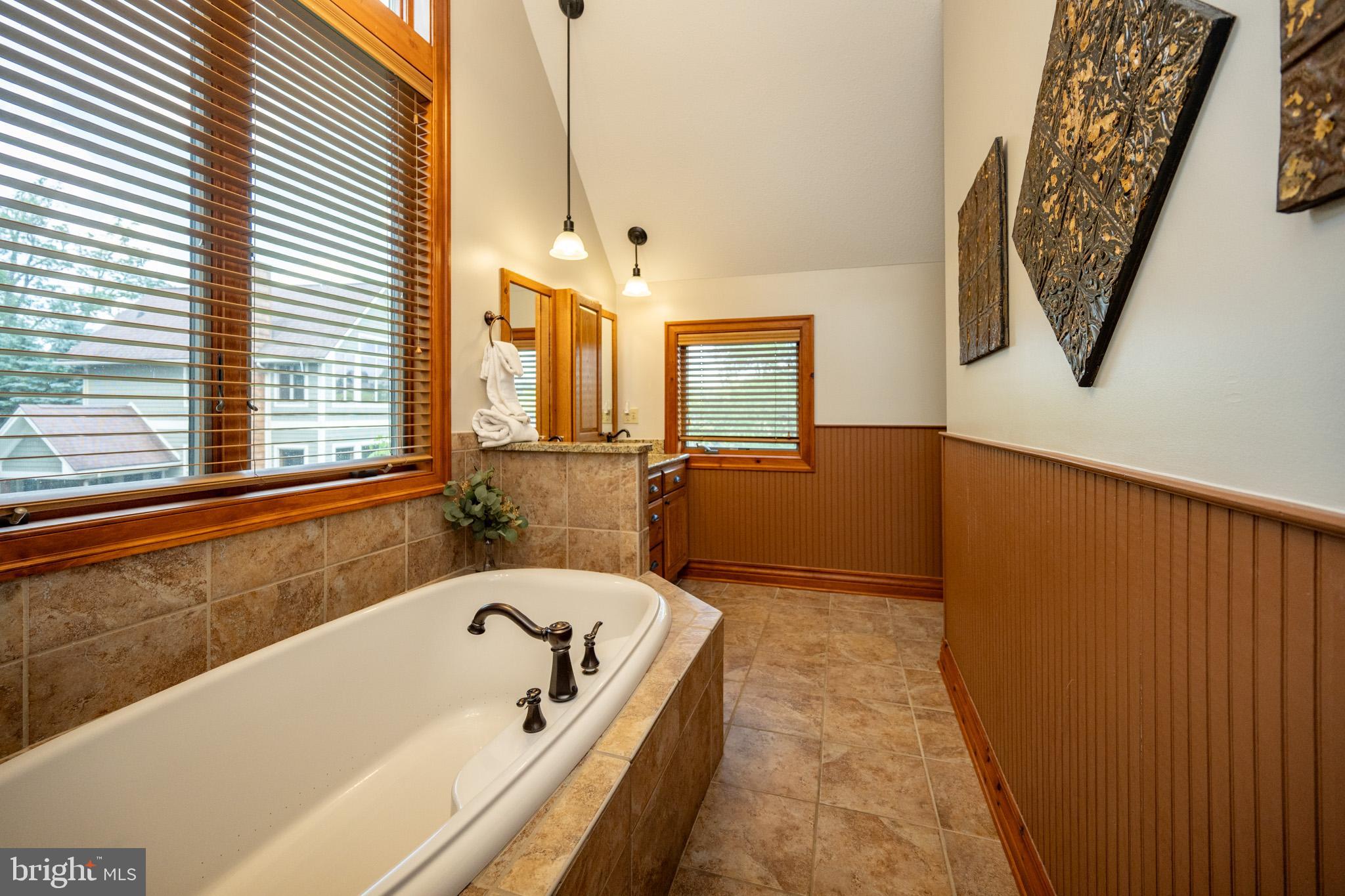 WALTONS LANDING - Residential