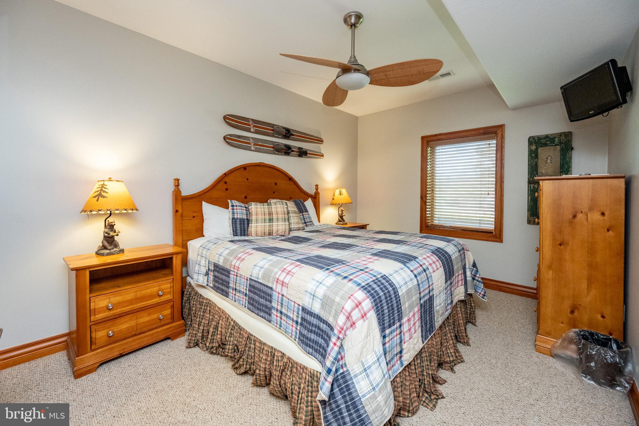 WALTONS LANDING - Residential