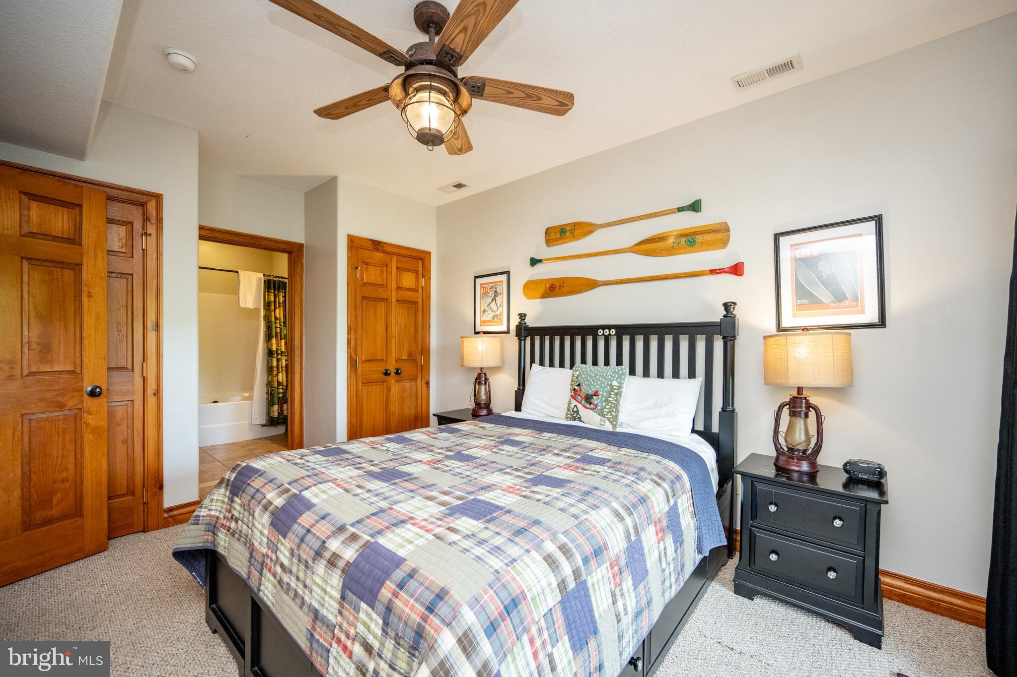 WALTONS LANDING - Residential