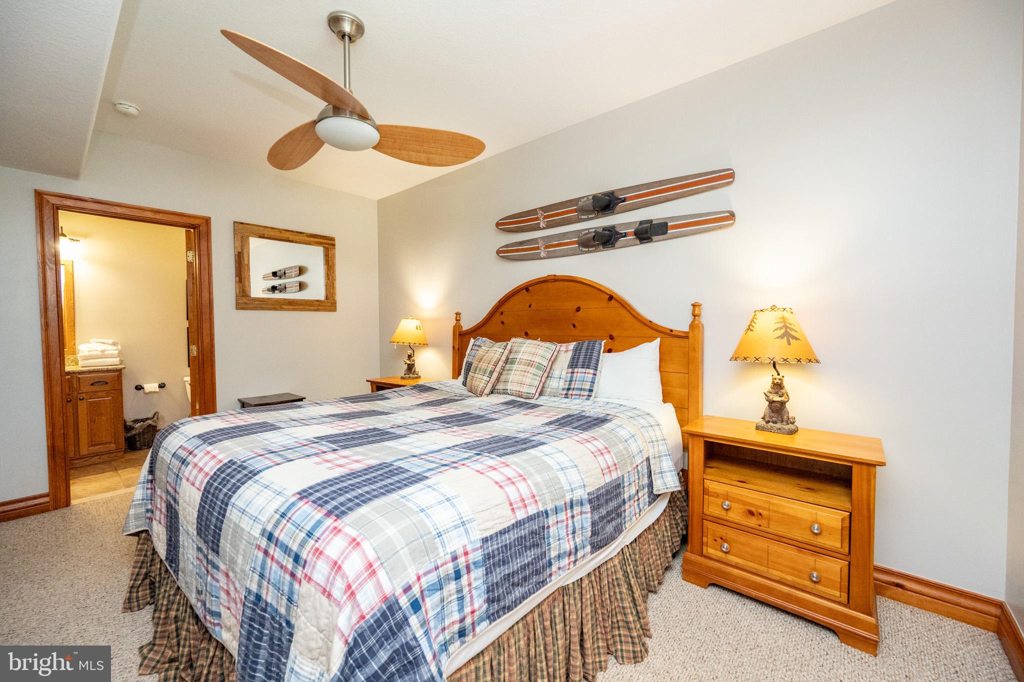 WALTONS LANDING - Residential