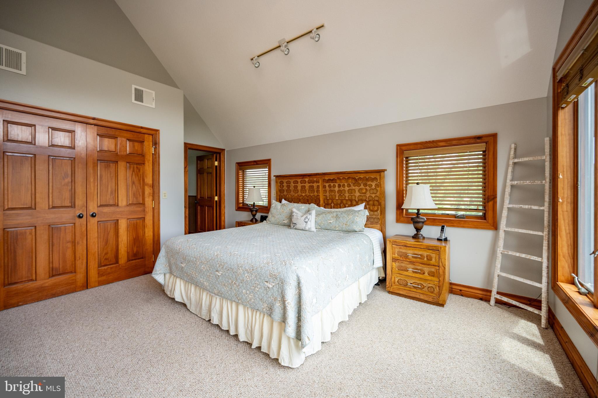 WALTONS LANDING - Residential