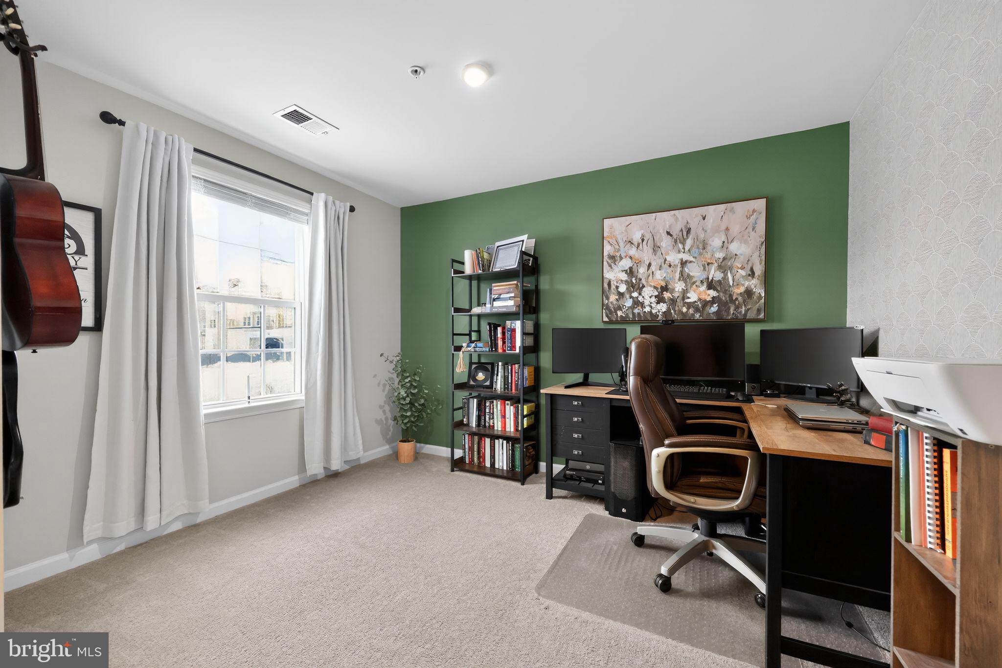 DUBLIN CROSSING - Residential