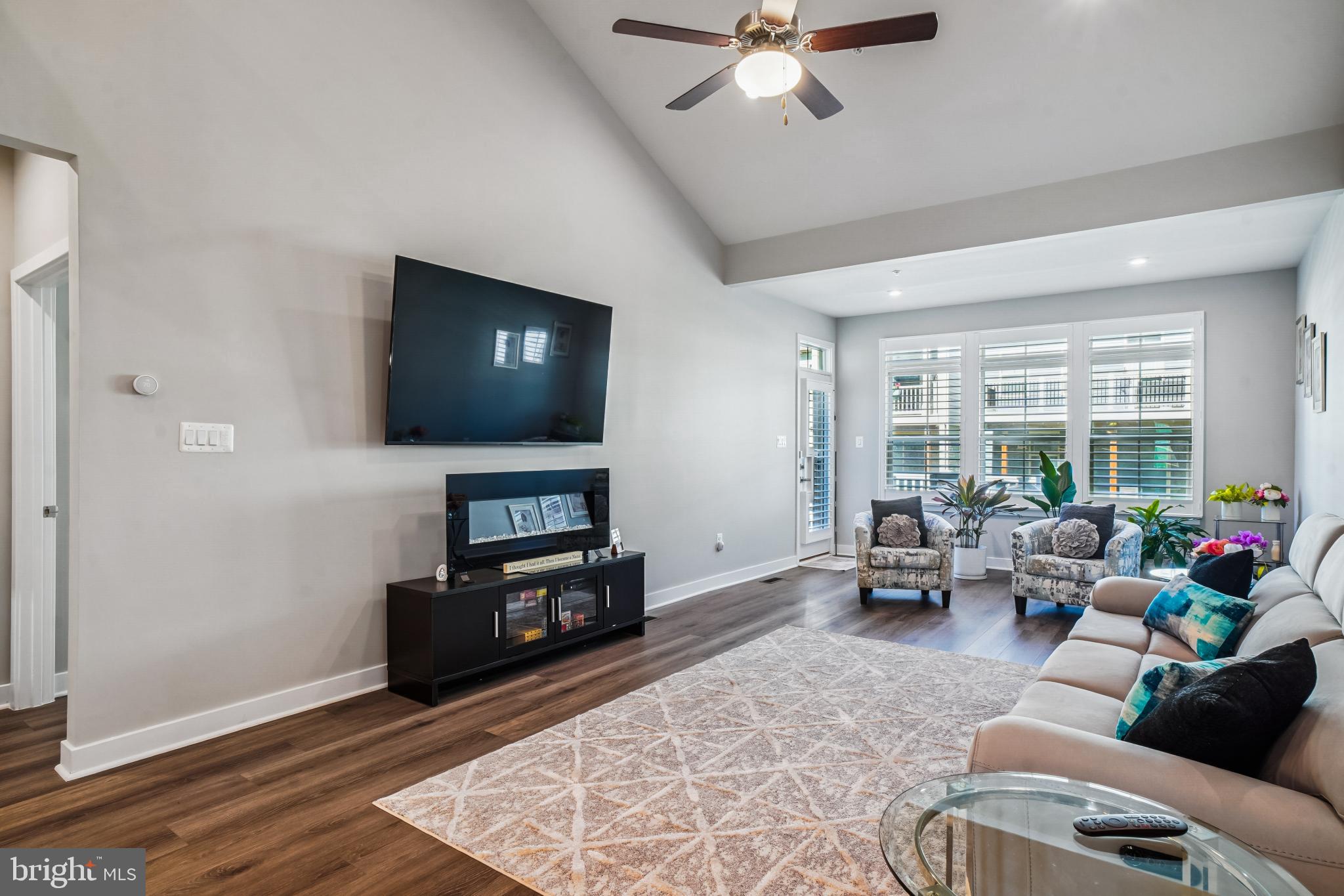 HARRINGTON TERRACE - Residential