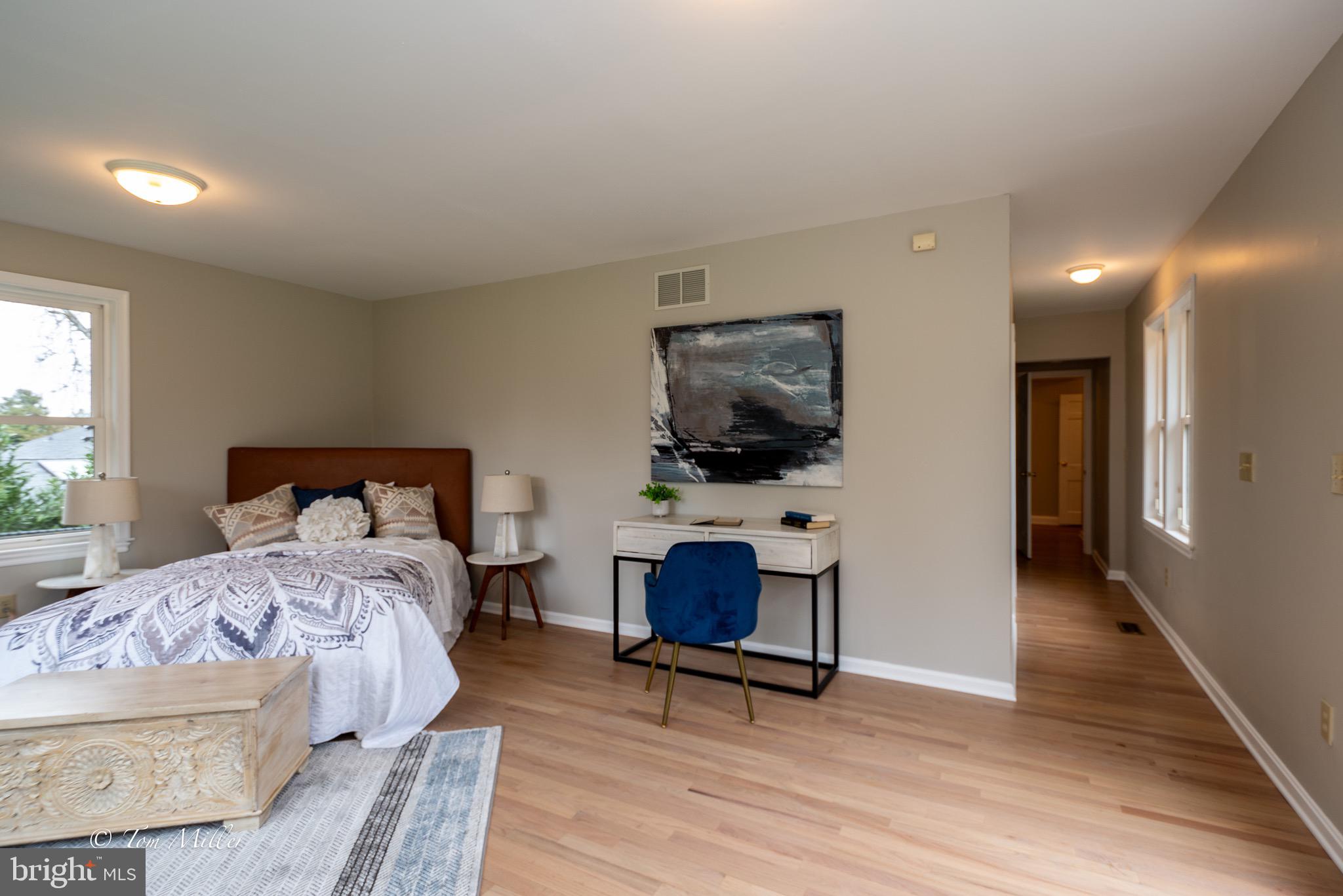 HAMPTON VILLAGE - Residential