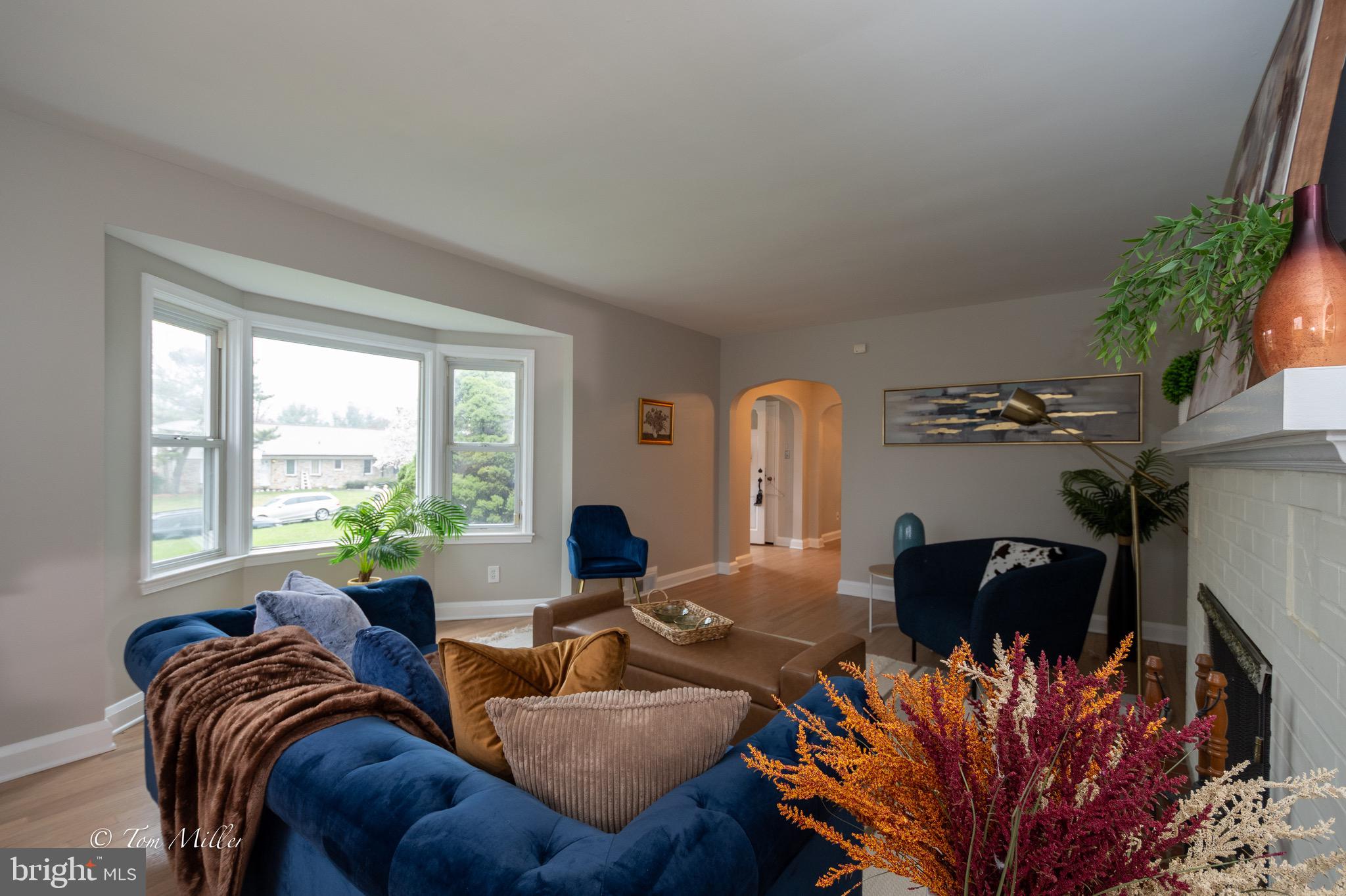 HAMPTON VILLAGE - Residential