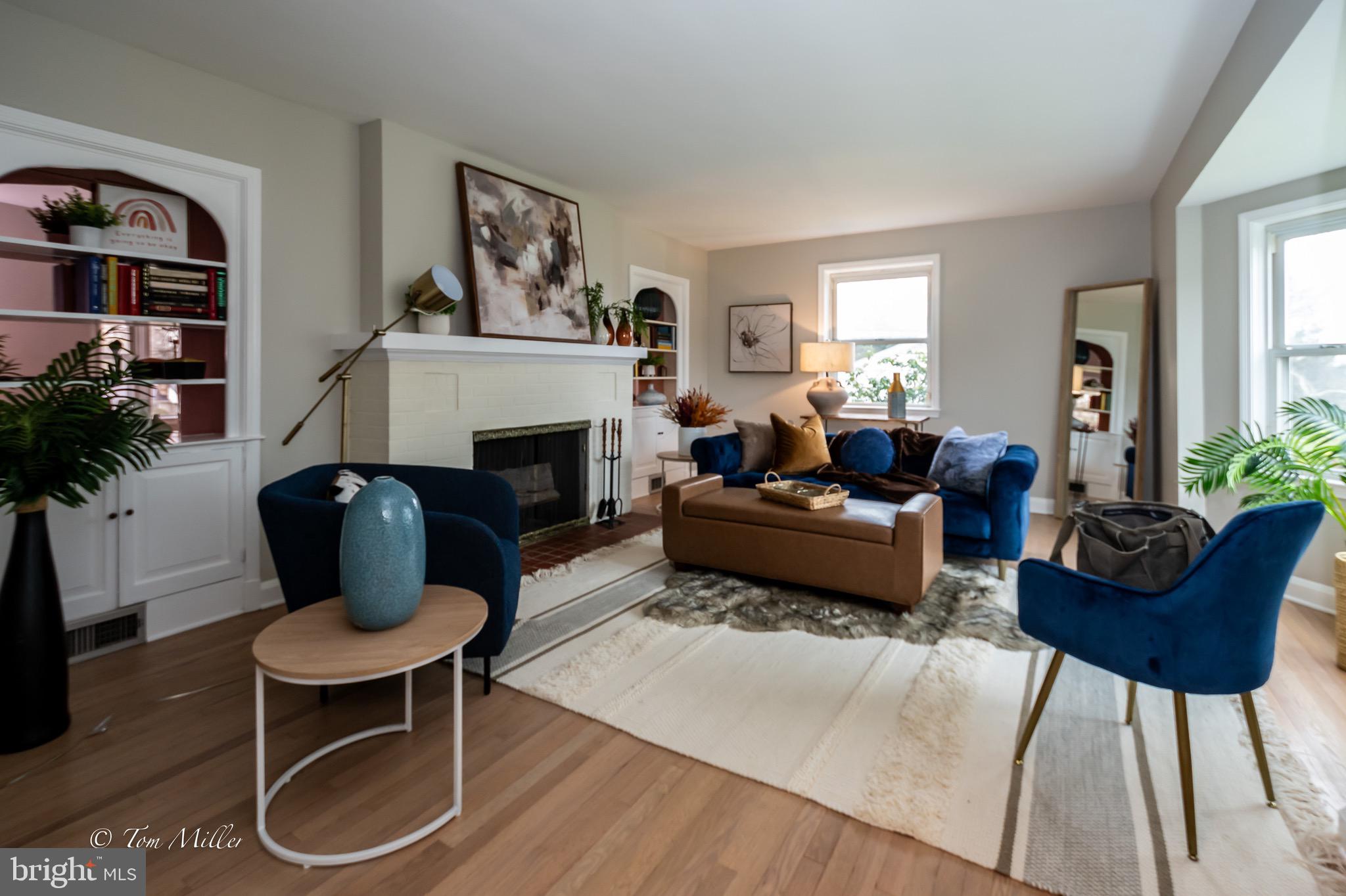 HAMPTON VILLAGE - Residential