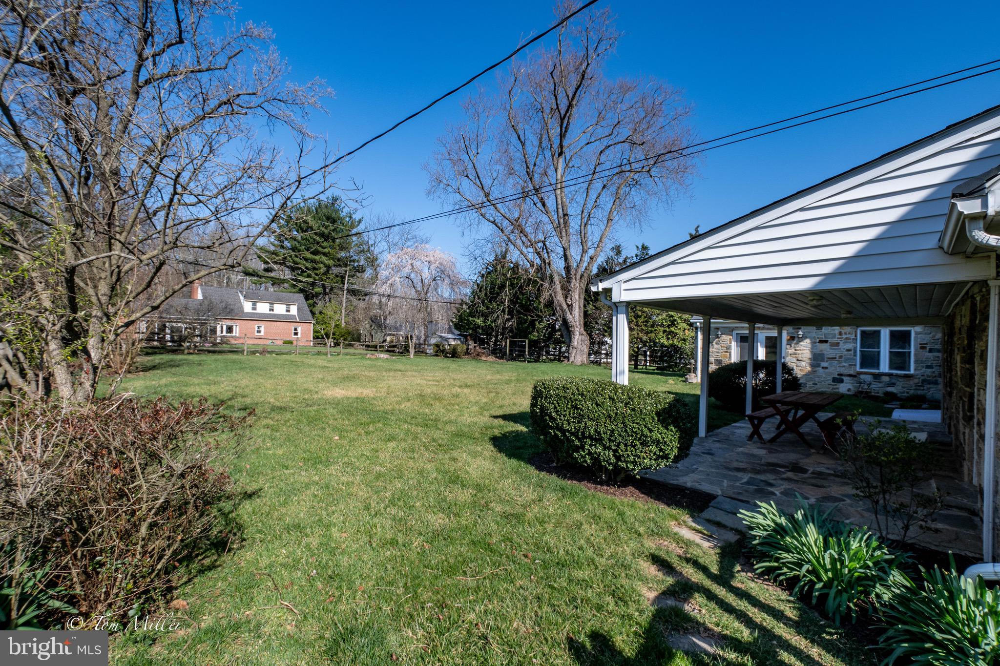 HAMPTON VILLAGE - Residential