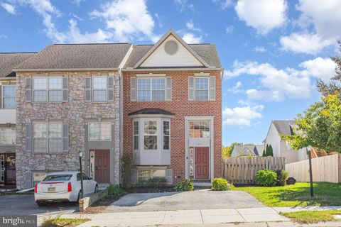 1270 WANDA DRIVE HANOVER PA 17331