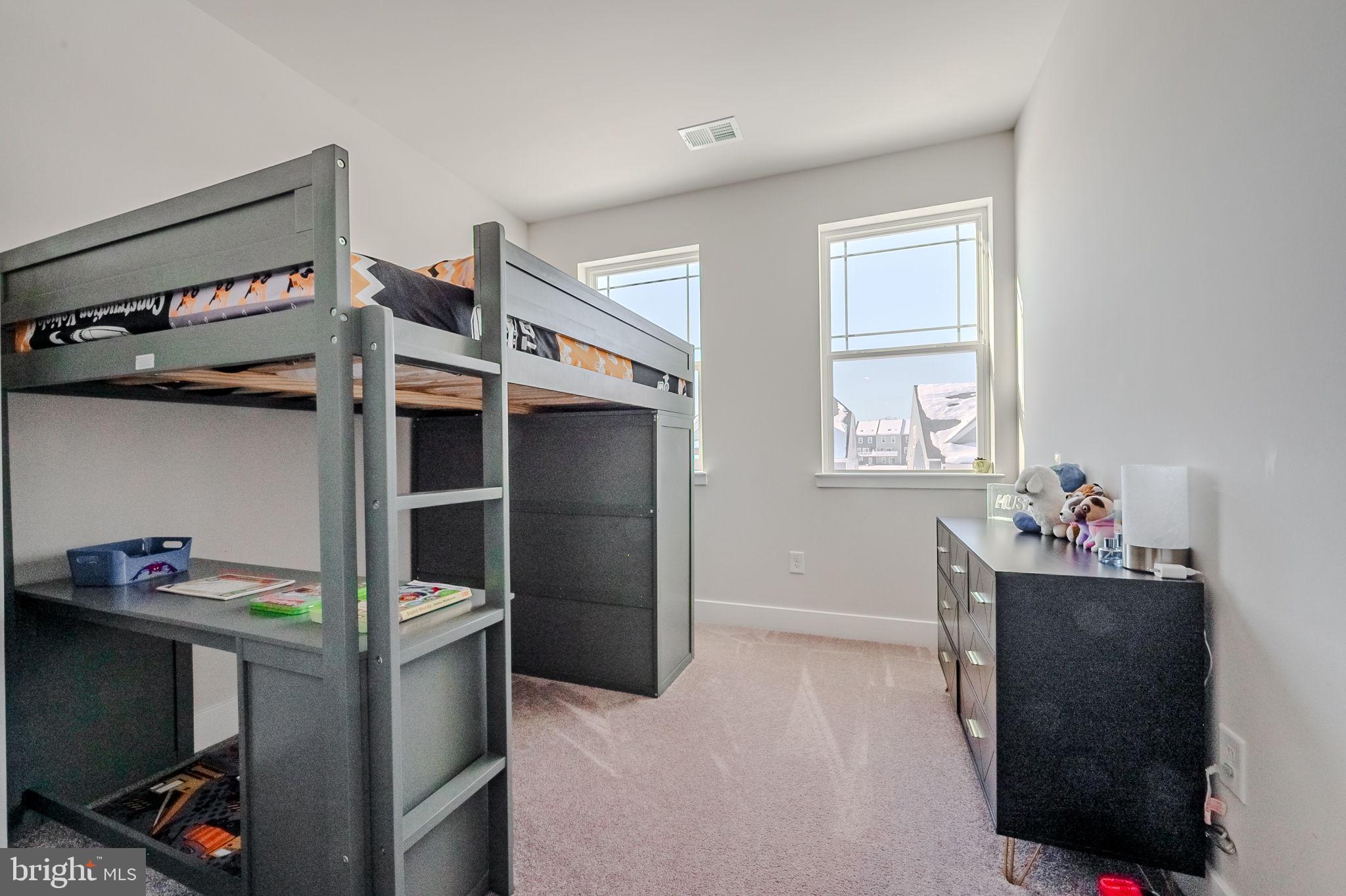 PLANTATION LAKES - Residential