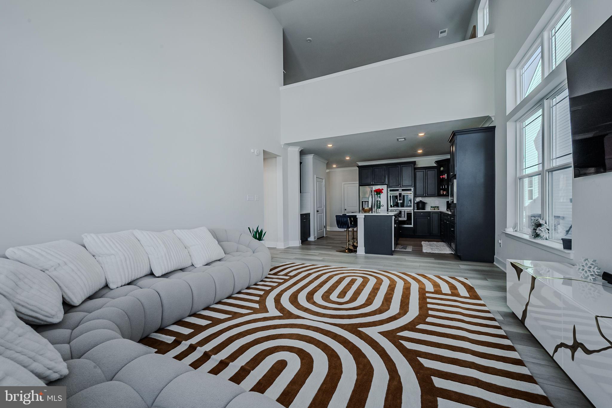 PLANTATION LAKES - Residential