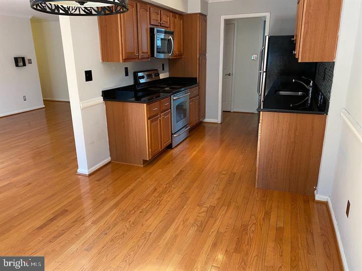 3336 SPRING LANE A-34