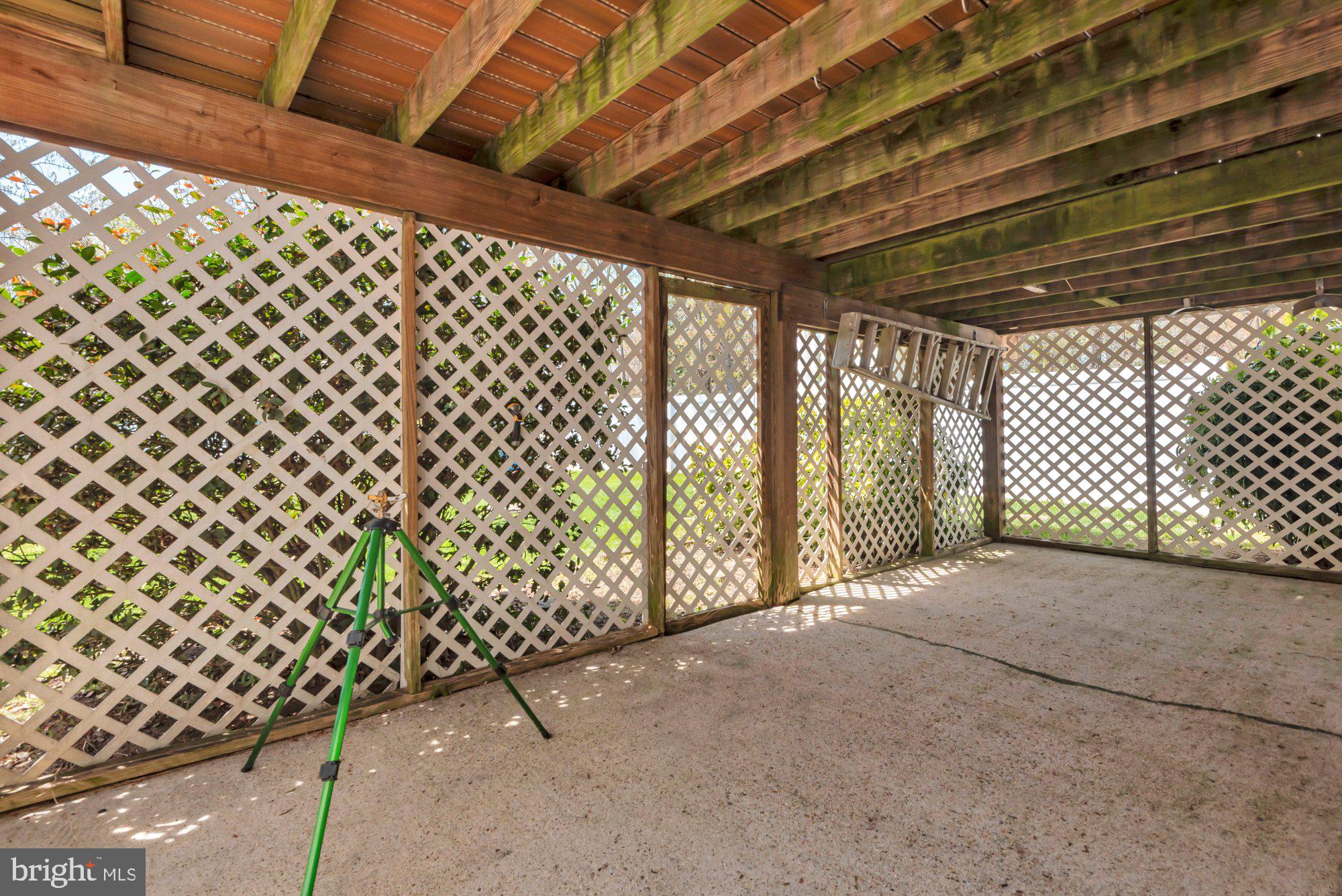 SHORE ACRES - Residential