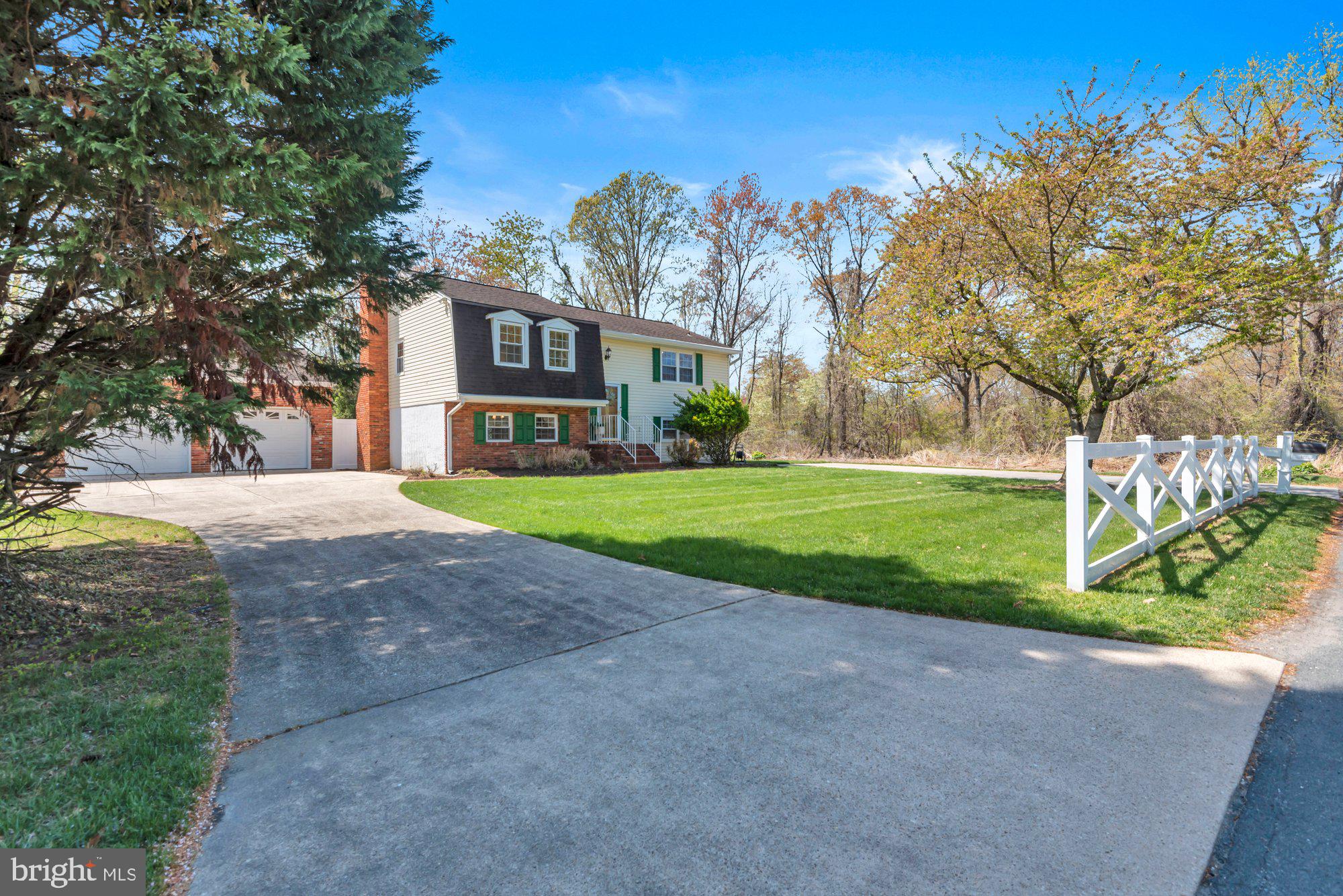 SHORE ACRES - Residential